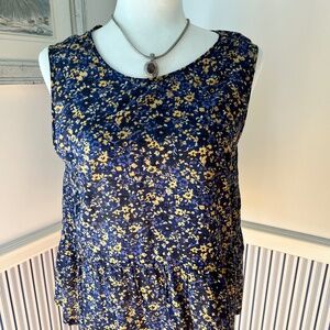 Beautiful cotton top by Current Elliott